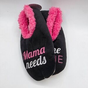 Snoozies Mama Needs Some Wine Slipper Socks Black Pink Sherpa Lined Large 9/10